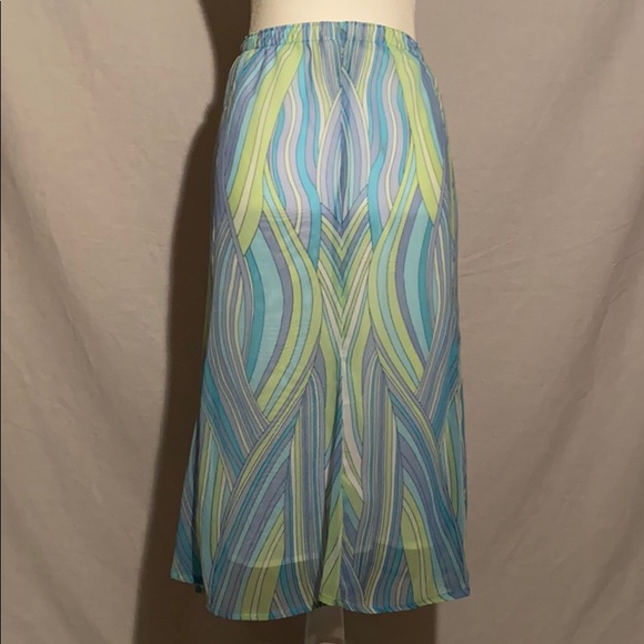 SOUTHERN LADY plus size skirt - Picture 4 of 8